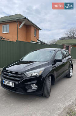Внедорожник / Кроссовер Ford Escape 2017 в Киеве