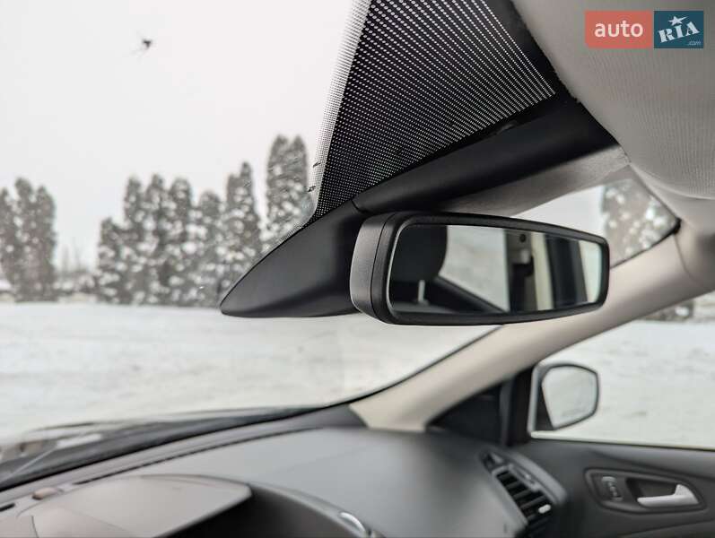 Позашляховик / Кросовер Ford Escape 2018 в Дубні