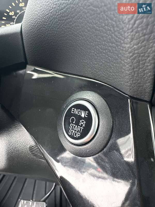 Внедорожник / Кроссовер Ford Escape 2016 в Белогородке