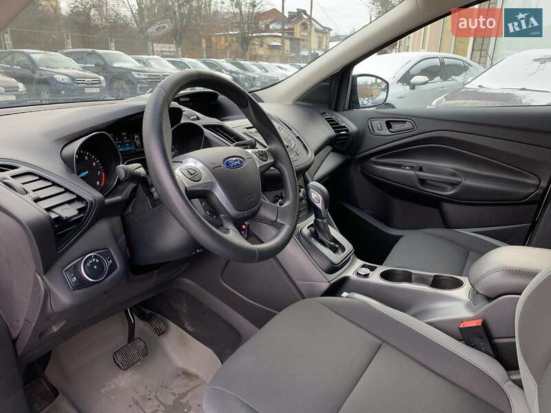 Позашляховик / Кросовер Ford Escape 2015 в Вінниці