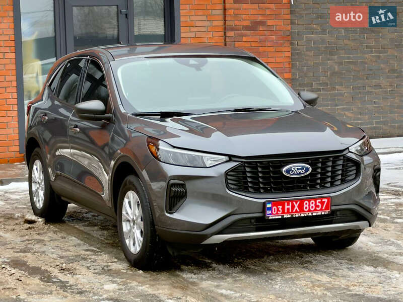 Позашляховик / Кросовер Ford Escape 2024 в Кременчуці