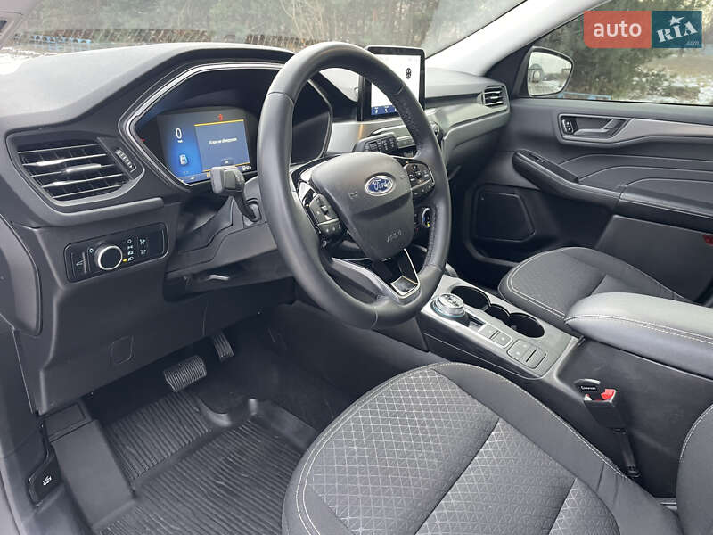 Позашляховик / Кросовер Ford Escape 2024 в Кременчуці