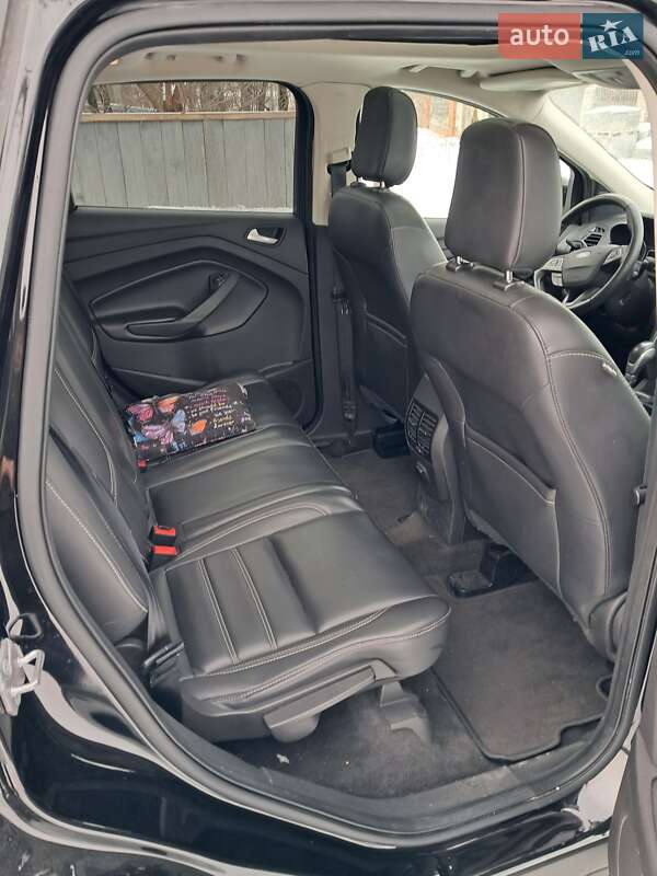 Внедорожник / Кроссовер Ford Escape 2019 в Киеве