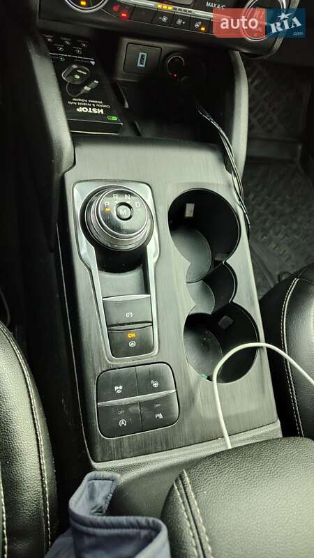 Позашляховик / Кросовер Ford Escape 2020 в Кривому Розі фото 19 Позашляховик / Кросовер Ford Escape 2020 в Кривому Розі