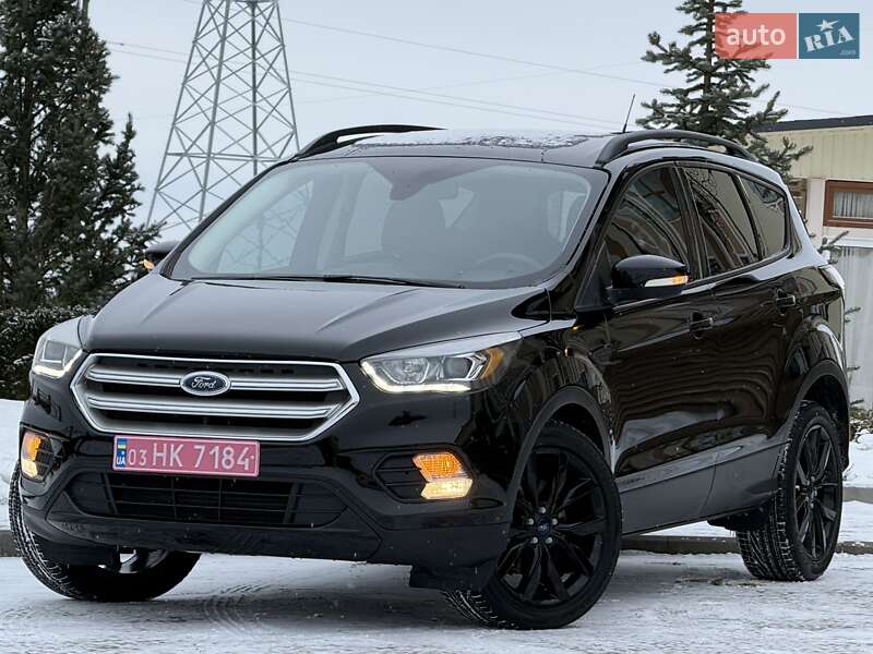 Позашляховик / Кросовер Ford Escape 2018 в Дрогобичі