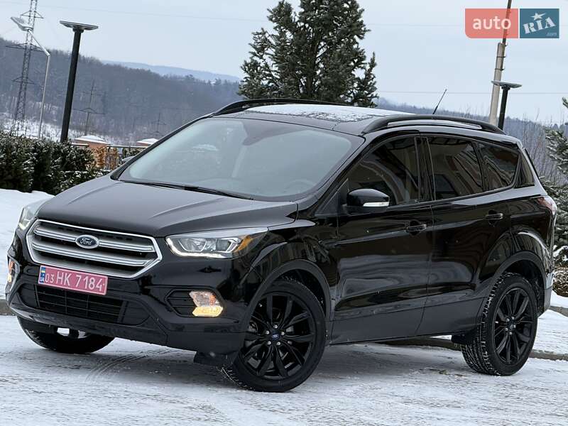 Позашляховик / Кросовер Ford Escape 2018 в Дрогобичі