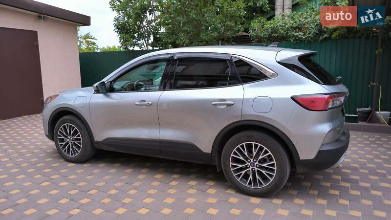 Внедорожник / Кроссовер Ford Escape 2021 в Запорожье