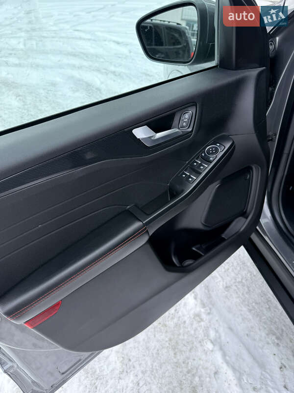 Внедорожник / Кроссовер Ford Escape 2023 в Львове