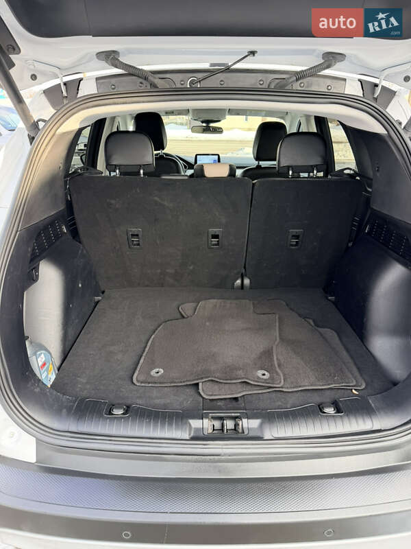 Внедорожник / Кроссовер Ford Escape 2022 в Ивано-Франковске