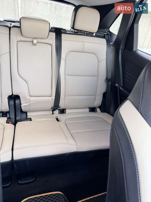 Внедорожник / Кроссовер Ford Escape 2022 в Ивано-Франковске