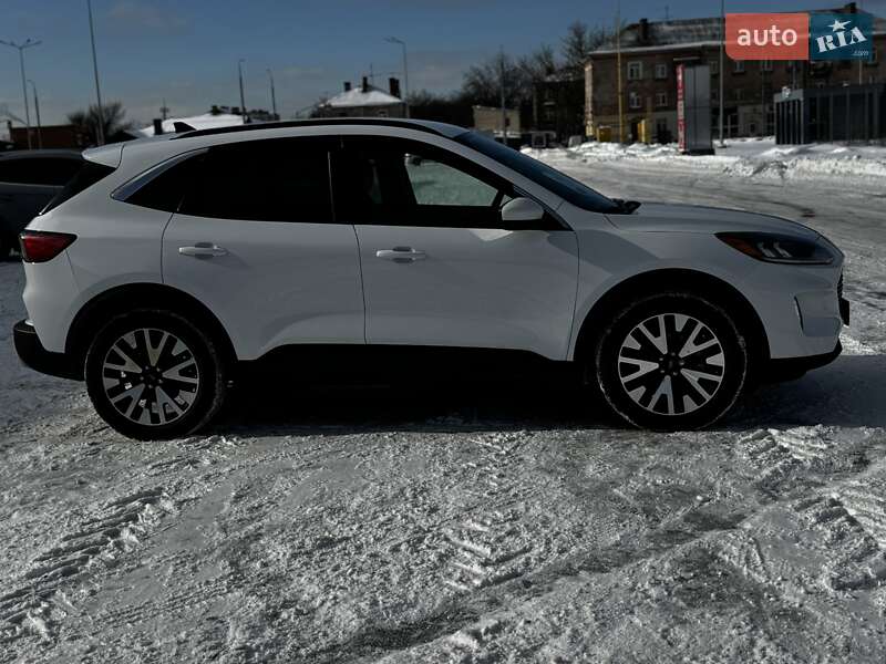 Внедорожник / Кроссовер Ford Escape 2019 в Виннице фото 4 Внедорожник / Кроссовер Ford Escape 2019 в Виннице