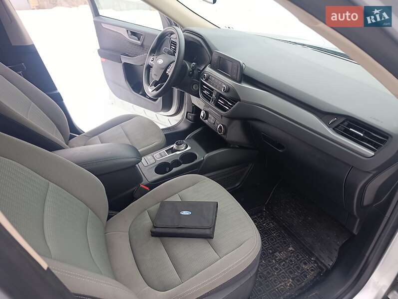 Позашляховик / Кросовер Ford Escape 2020 в Хмельницькому фото 20 Позашляховик / Кросовер Ford Escape 2020 в Хмельницькому