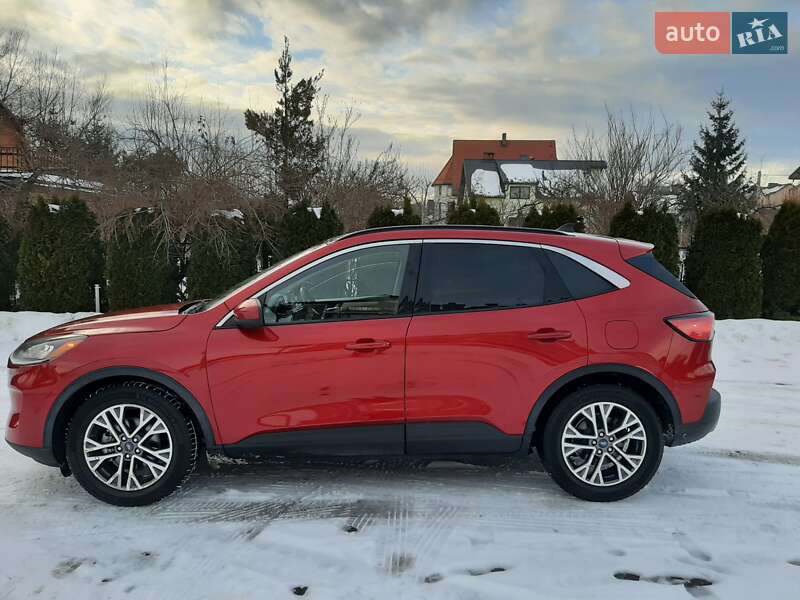 Позашляховик / Кросовер Ford Escape 2020 в Львові