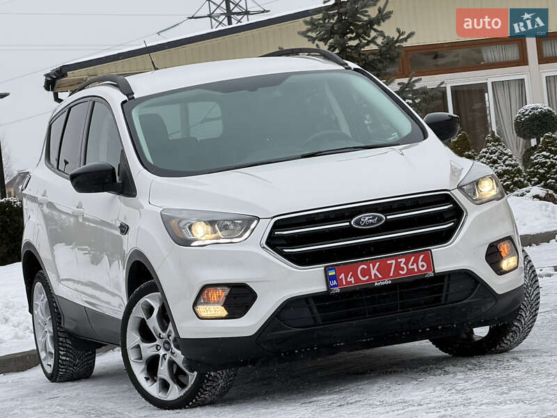 Внедорожник / Кроссовер Ford Escape 2018 в Дрогобыче