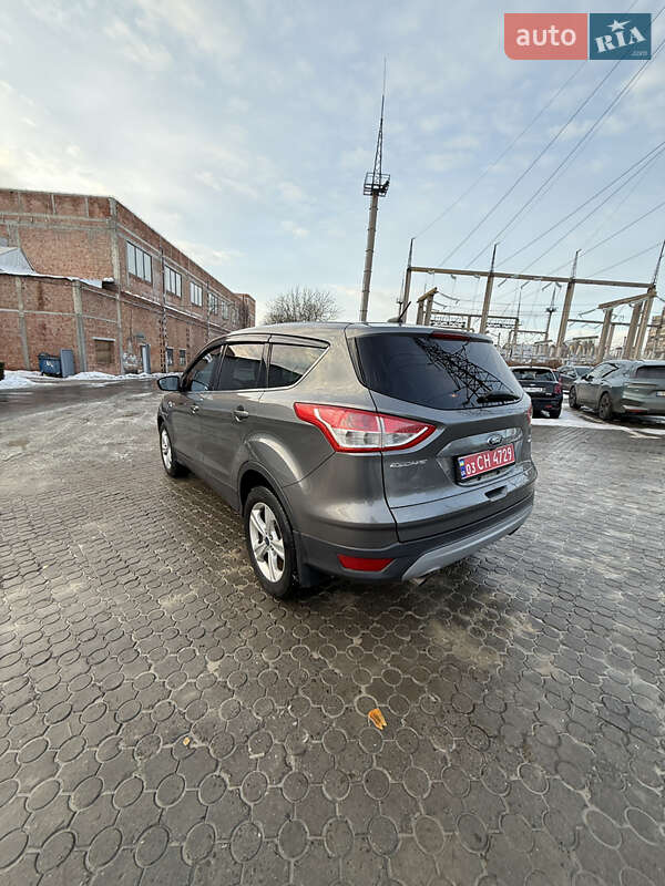 Позашляховик / Кросовер Ford Escape 2014 в Чернівцях фото 16 Позашляховик / Кросовер Ford Escape 2014 в Чернівцях
