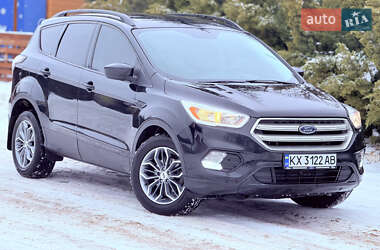 Внедорожник / Кроссовер Ford Escape 2016 в Харькове