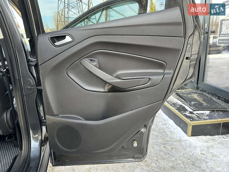 Позашляховик / Кросовер Ford Escape 2015 в Харкові фото 22 Позашляховик / Кросовер Ford Escape 2015 в Харкові