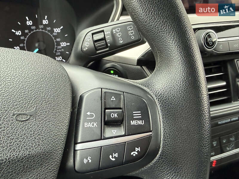 Внедорожник / Кроссовер Ford Escape 2019 в Стрые