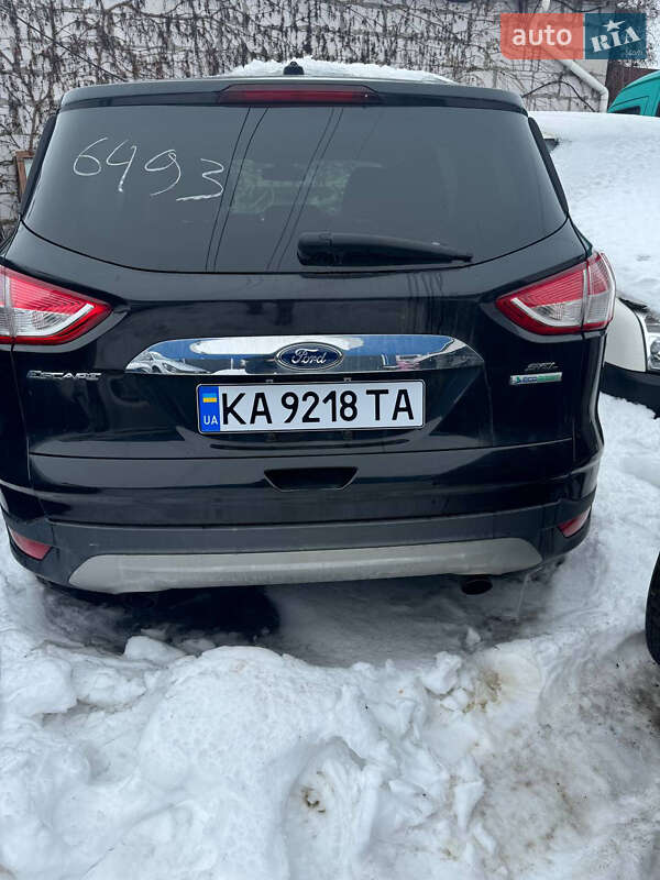 Внедорожник / Кроссовер Ford Escape 2013 в Киеве