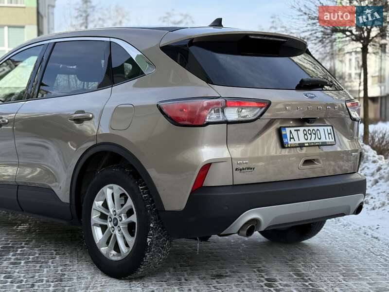 Внедорожник / Кроссовер Ford Escape 2020 в Ивано-Франковске фото 7 Внедорожник / Кроссовер Ford Escape 2020 в Ивано-Франковске