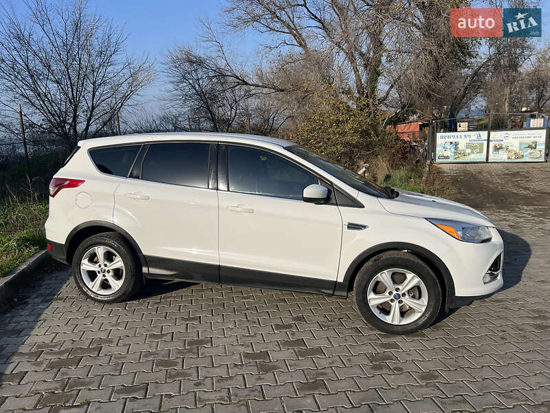 Внедорожник / Кроссовер Ford Escape 2013 в Гайвороне