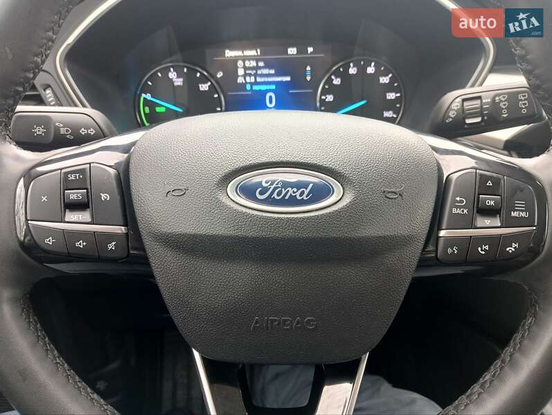 Внедорожник / Кроссовер Ford Escape 2022 в Киеве