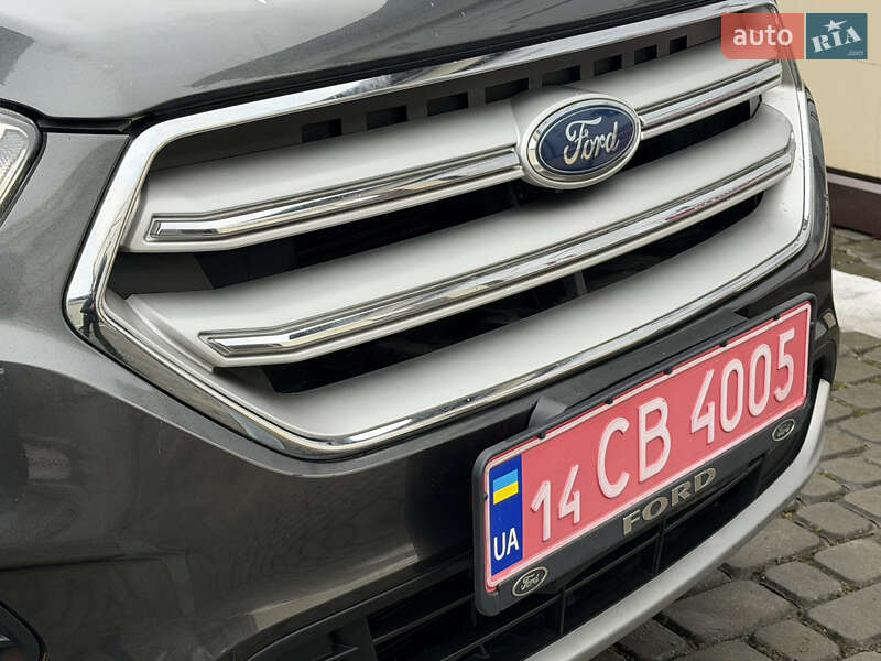 Позашляховик / Кросовер Ford Escape 2019 в Дрогобичі