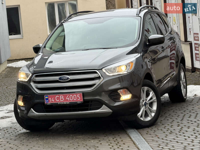 Позашляховик / Кросовер Ford Escape 2019 в Дрогобичі