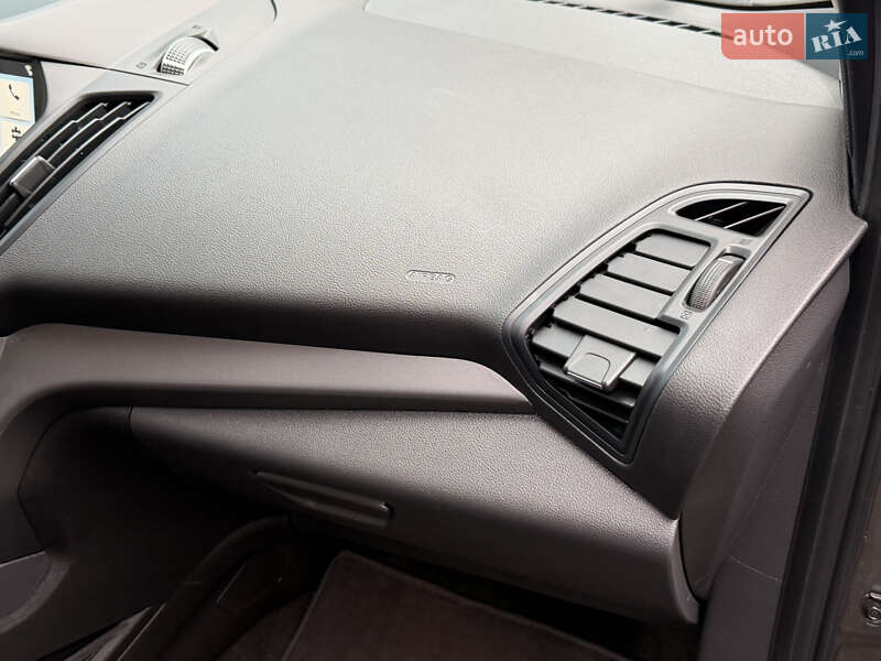 Позашляховик / Кросовер Ford Escape 2019 в Дрогобичі