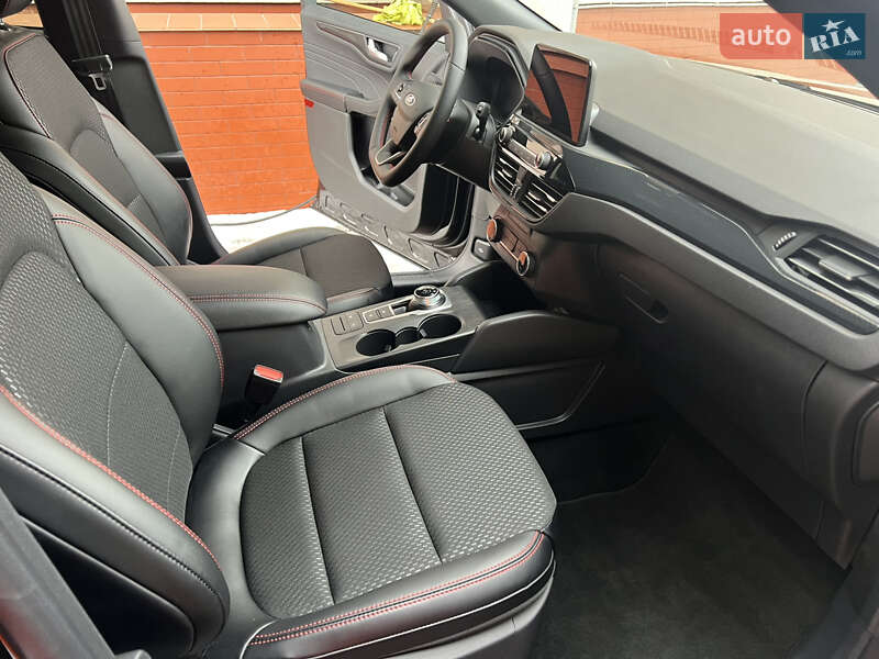 Внедорожник / Кроссовер Ford Escape 2025 в Ивано-Франковске фото 15 Внедорожник / Кроссовер Ford Escape 2025 в Ивано-Франковске