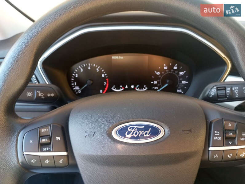 Внедорожник / Кроссовер Ford Escape 2021 в Черкассах