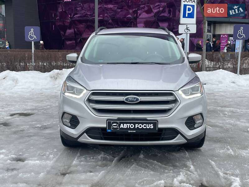 Внедорожник / Кроссовер Ford Escape 2017 в Киеве фото 3 Внедорожник / Кроссовер Ford Escape 2017 в Киеве