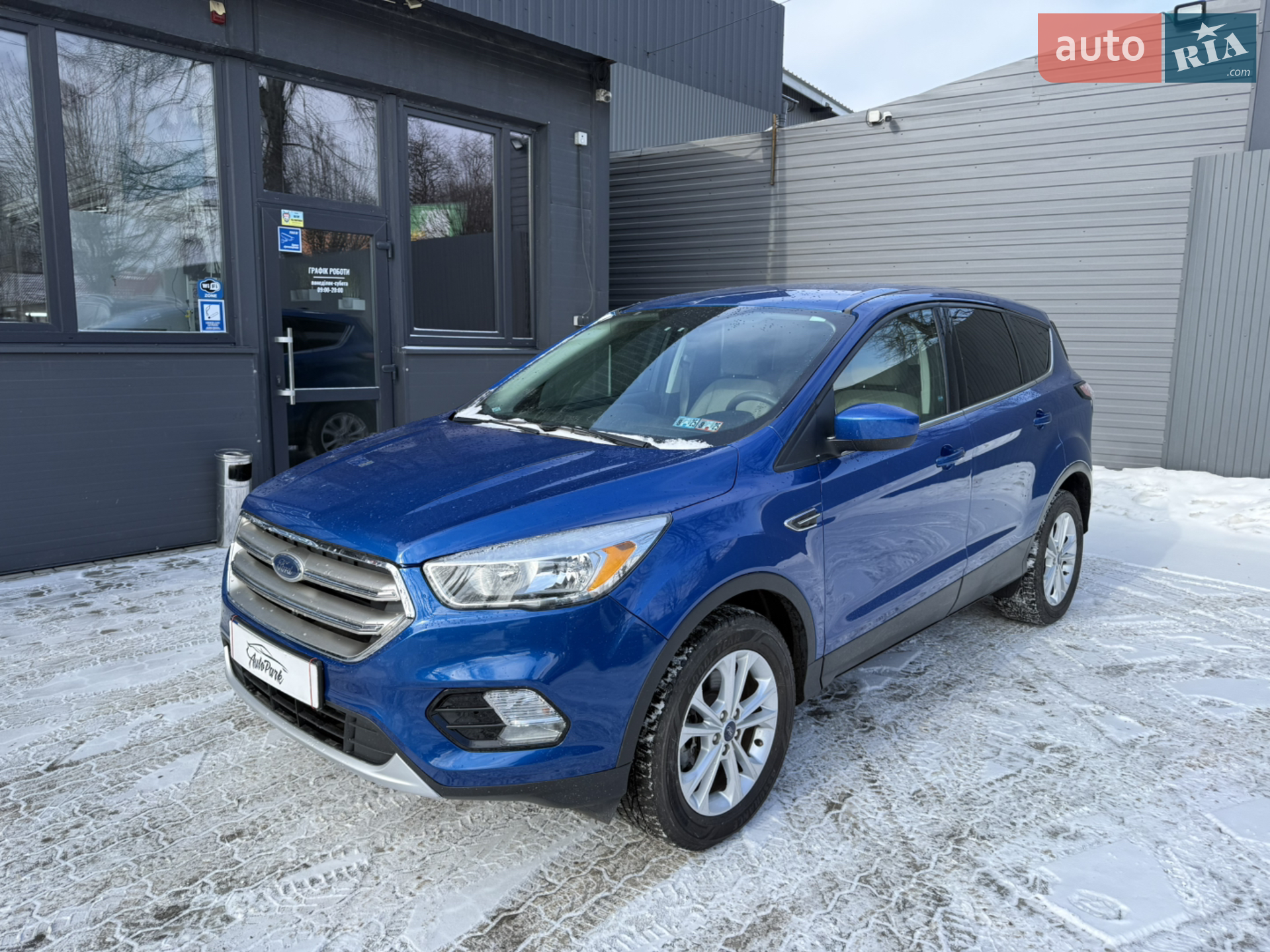 2017 Ford Escape - мініатюра 2