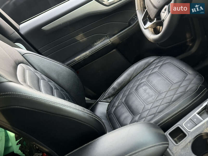 Позашляховик / Кросовер Ford Escape 2024 в Львові фото 21 Позашляховик / Кросовер Ford Escape 2024 в Львові