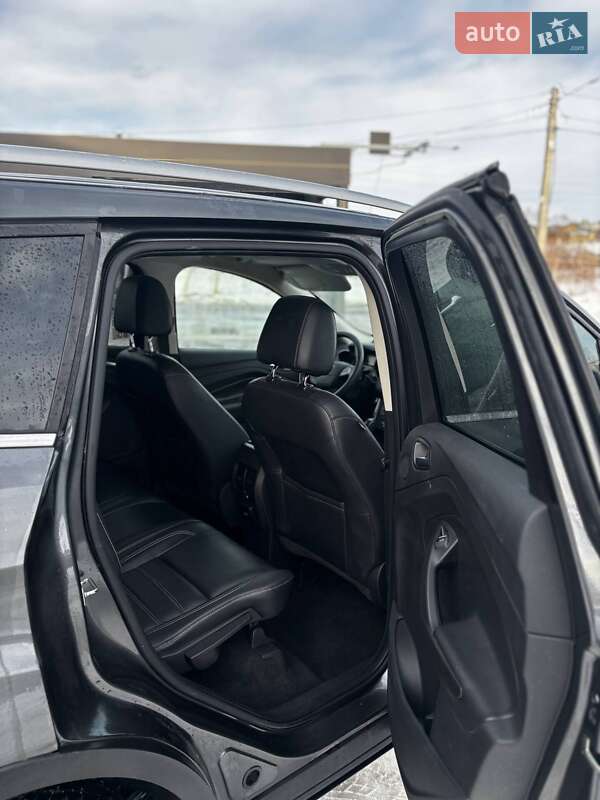 Позашляховик / Кросовер Ford Escape 2017 в Львові