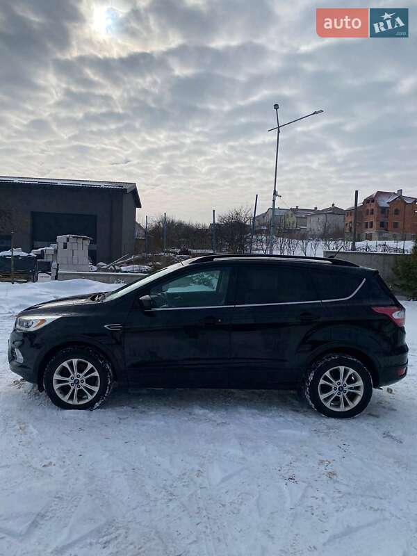 Позашляховик / Кросовер Ford Escape 2018 в Львові фото 3 Позашляховик / Кросовер Ford Escape 2018 в Львові