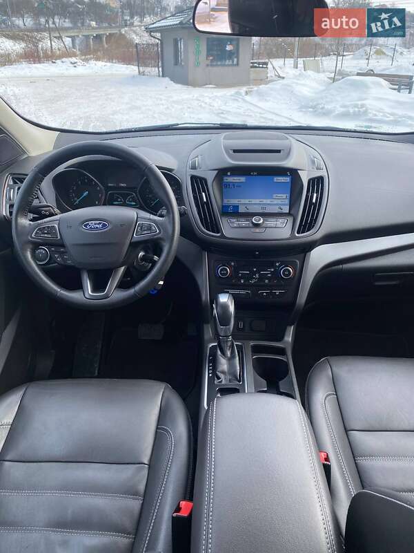 Позашляховик / Кросовер Ford Escape 2018 в Львові фото 13 Позашляховик / Кросовер Ford Escape 2018 в Львові