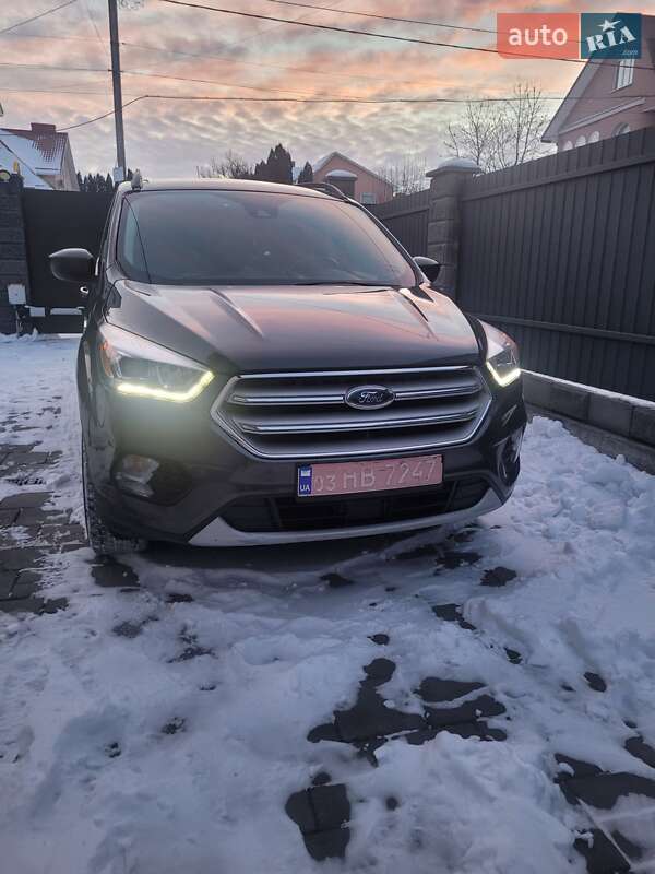 Внедорожник / Кроссовер Ford Escape 2018 в Ровно фото 4 Внедорожник / Кроссовер Ford Escape 2018 в Ровно