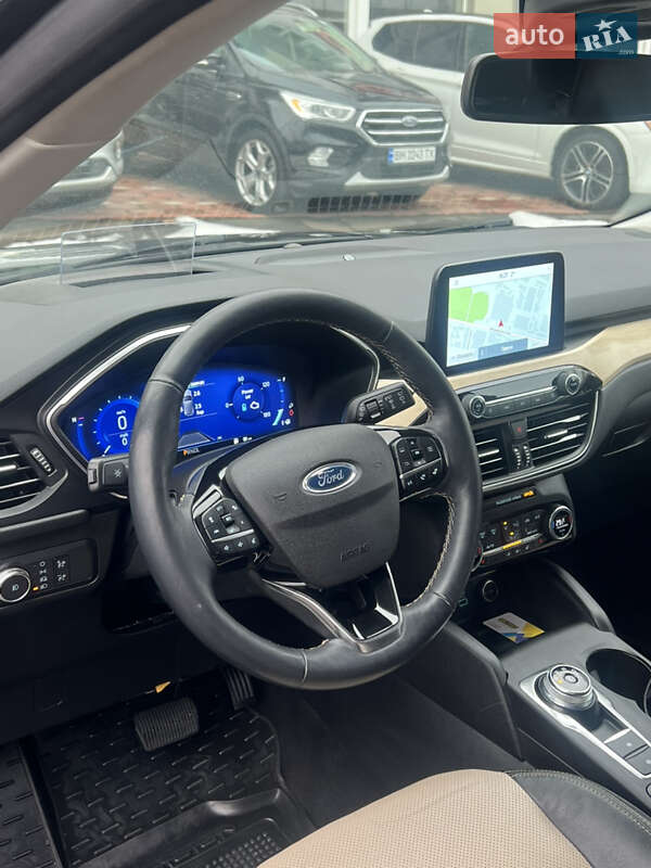 Внедорожник / Кроссовер Ford Escape 2021 в Одессе