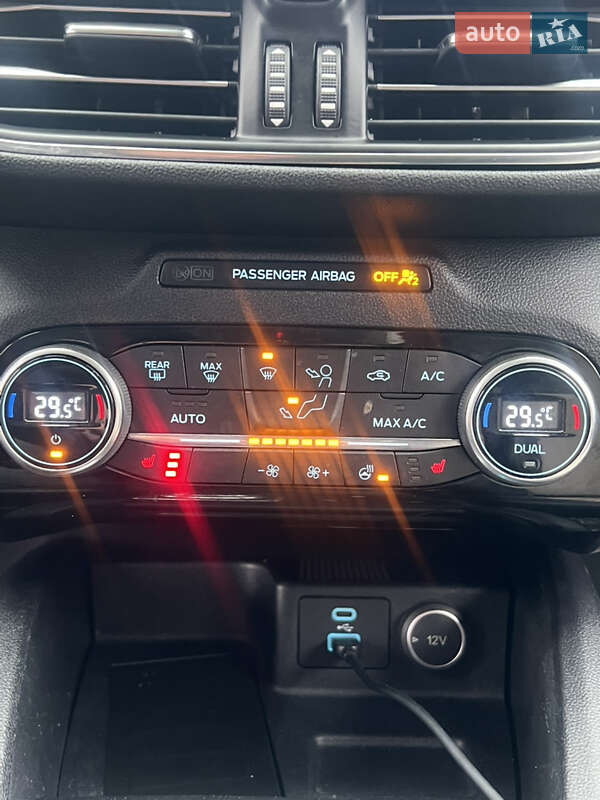 Внедорожник / Кроссовер Ford Escape 2021 в Одессе