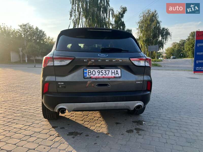 Позашляховик / Кросовер Ford Escape 2019 в Тернополі фото 9 Позашляховик / Кросовер Ford Escape 2019 в Тернополі