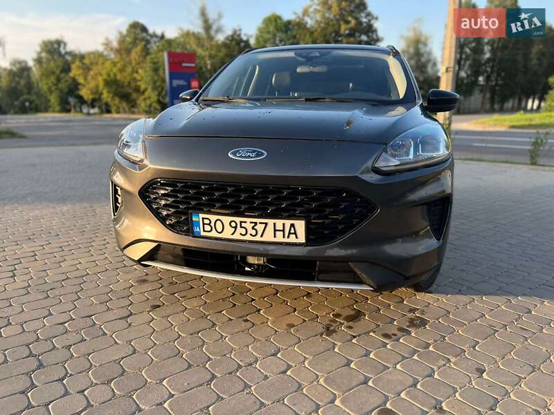 Позашляховик / Кросовер Ford Escape 2019 в Тернополі фото 29 Позашляховик / Кросовер Ford Escape 2019 в Тернополі