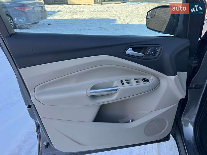 Внедорожник / Кроссовер Ford Escape 2012 в Киеве фото 22 Внедорожник / Кроссовер Ford Escape 2012 в Киеве