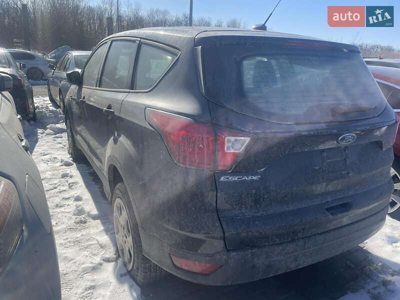 Позашляховик / Кросовер Ford Escape 2019 в Львові