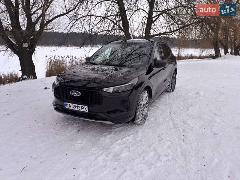 Внедорожник / Кроссовер Ford Escape 2024 в Киеве