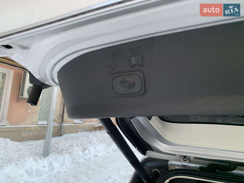 Позашляховик / Кросовер Ford Escape 2014 в Луцьку