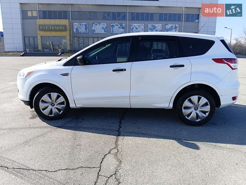 Внедорожник / Кроссовер Ford Escape 2015 в Запорожье