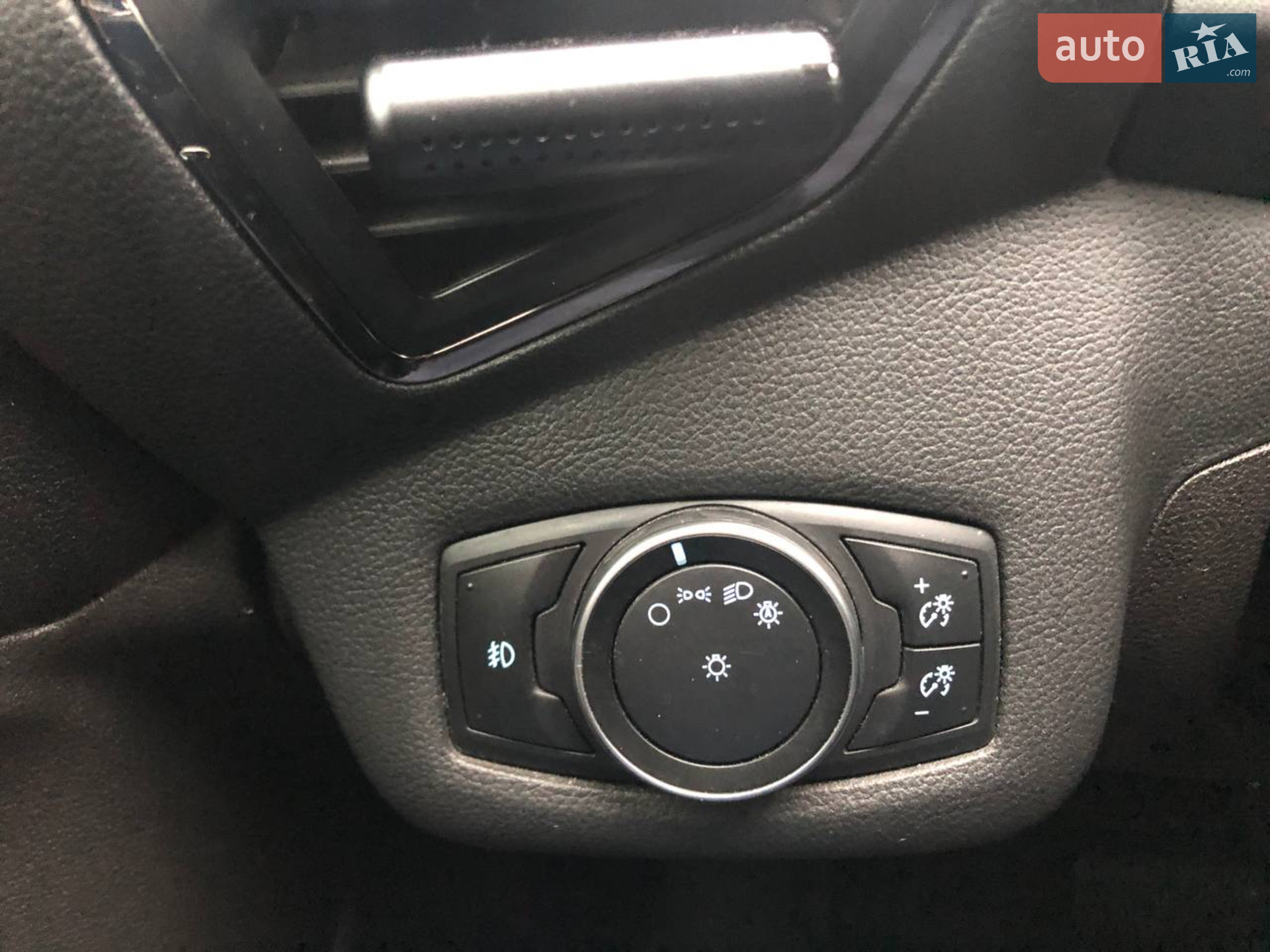 2015 Ford Escape - мініатюра 23
