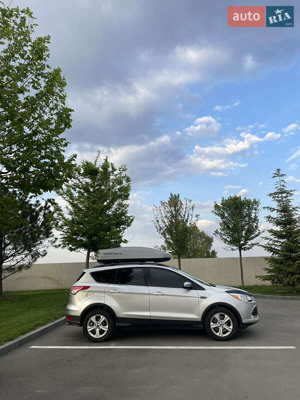 Внедорожник / Кроссовер Ford Escape 2013 в Днепре