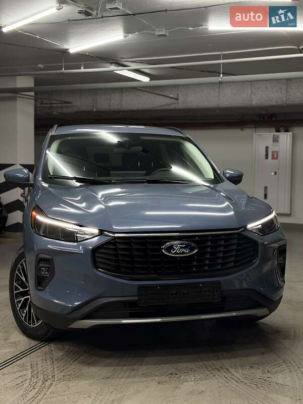 Позашляховик / Кросовер Ford Escape 2023 в Києві